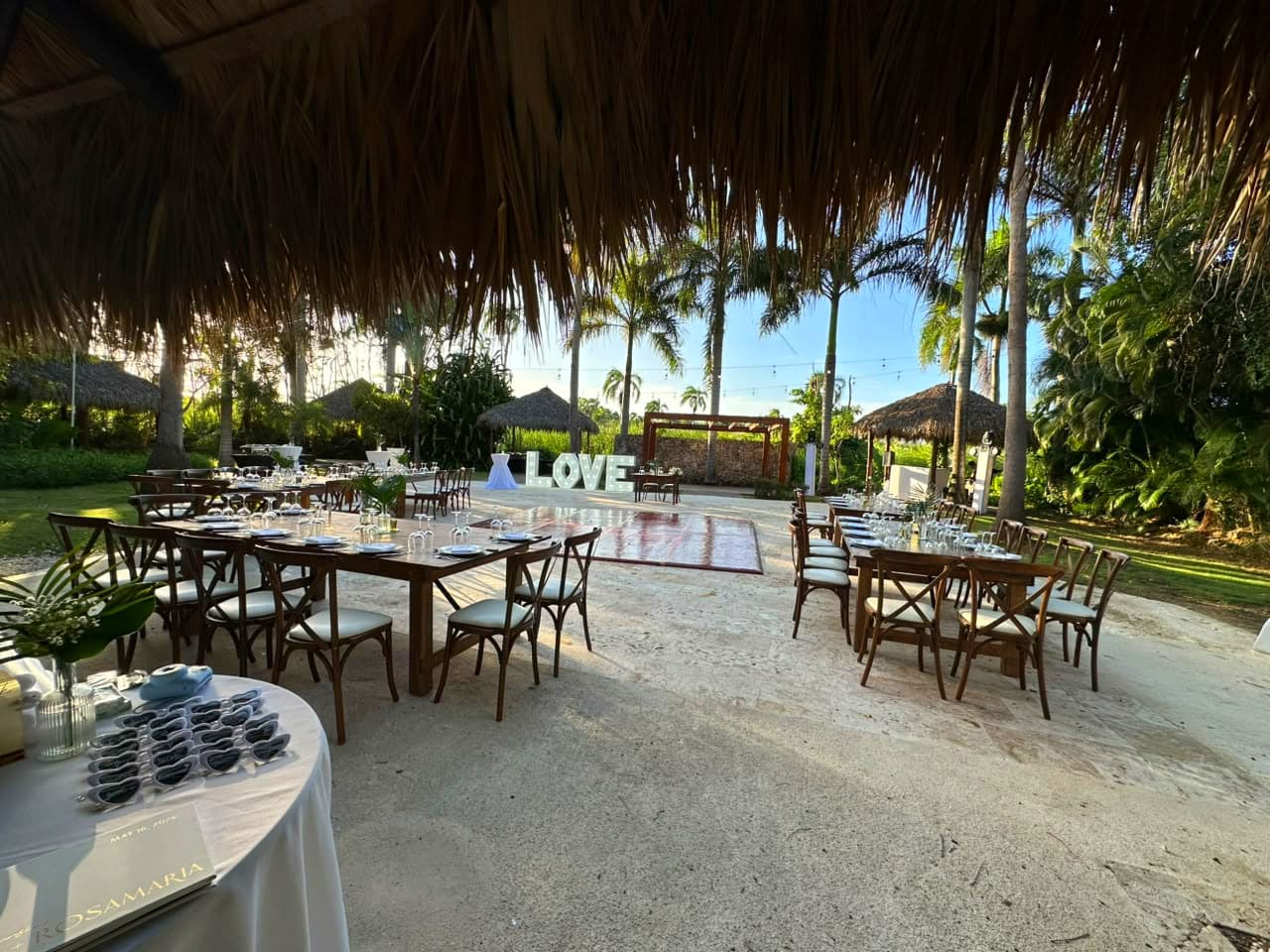 Royalton infinity pool area